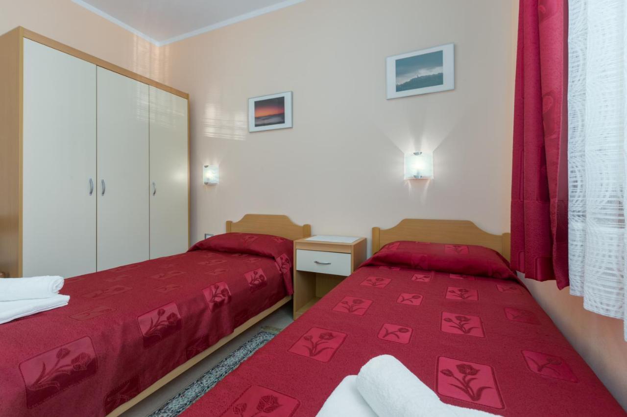Apartments Maria Poreč Zewnętrze zdjęcie